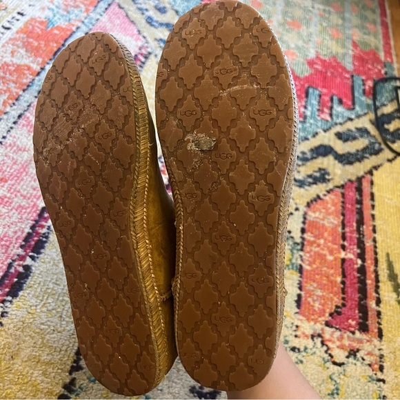 Ugg Garnet Suede Toggle Bootie size 10 - Picture 7 of 7